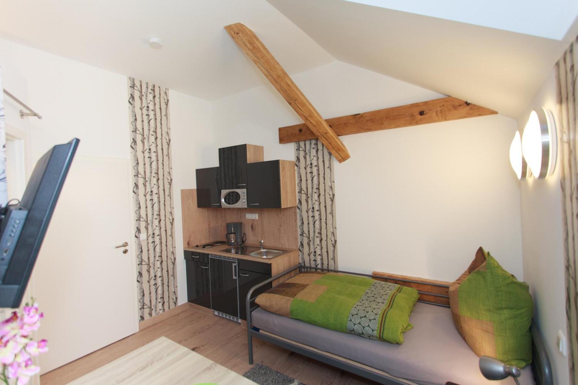 Pension Weinsberger Tal Loewenstein Room photo